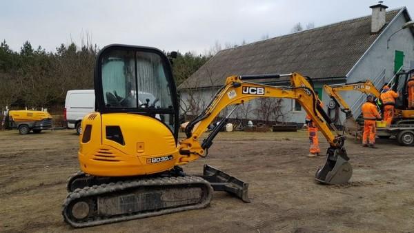 jcb-8030-2009-20180315070301